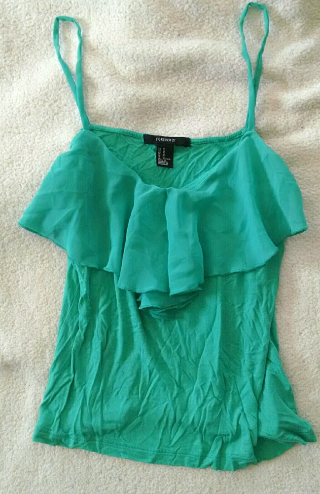 Forever21 top size medium